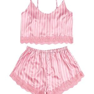 Women’s pink pj set